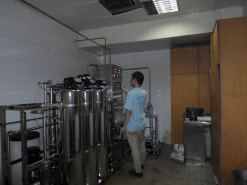 湖南长沙高新生殖医院医用纯化水设备安装完毕